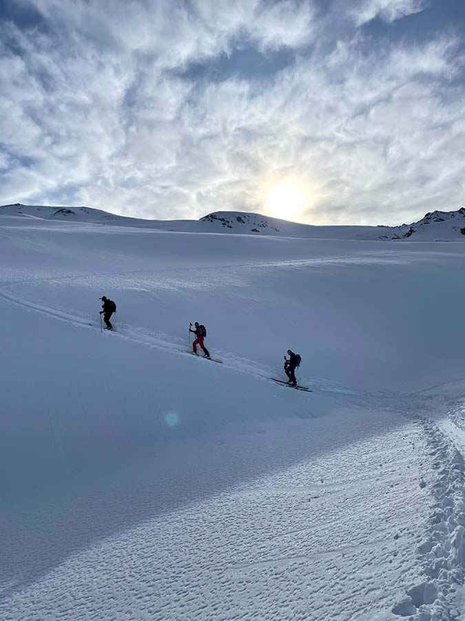 Skieurs en randonnée